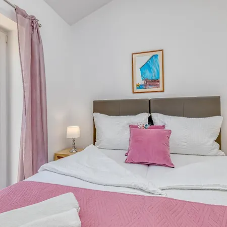 Villa Mihaela Trogir Room photo